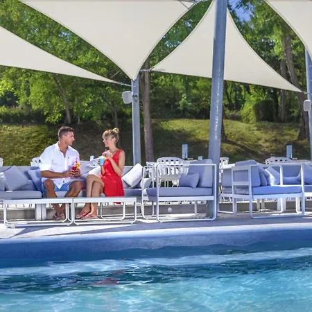 Punto Blu Valamar Village Holiday park *